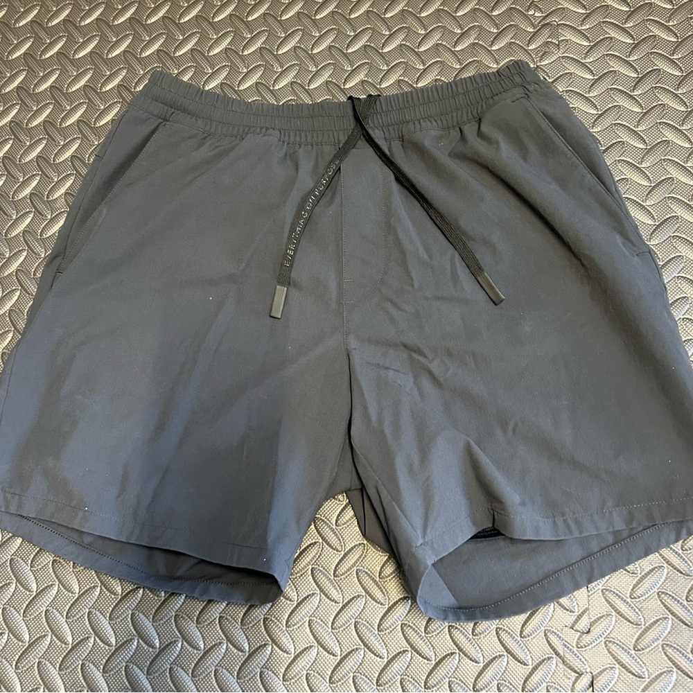 Men's Athletic Performance Shorts - Black Hill City.  Size Medium. Dark Gray.